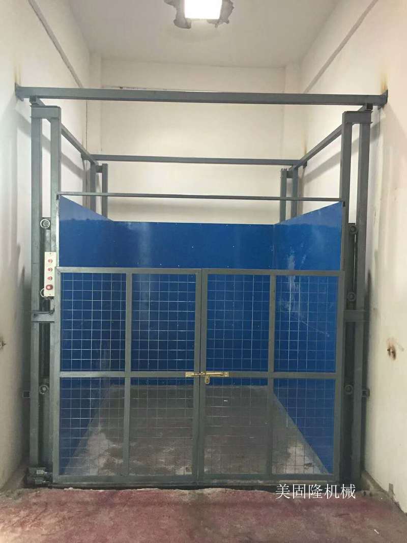 和田导轨式升降货梯价格