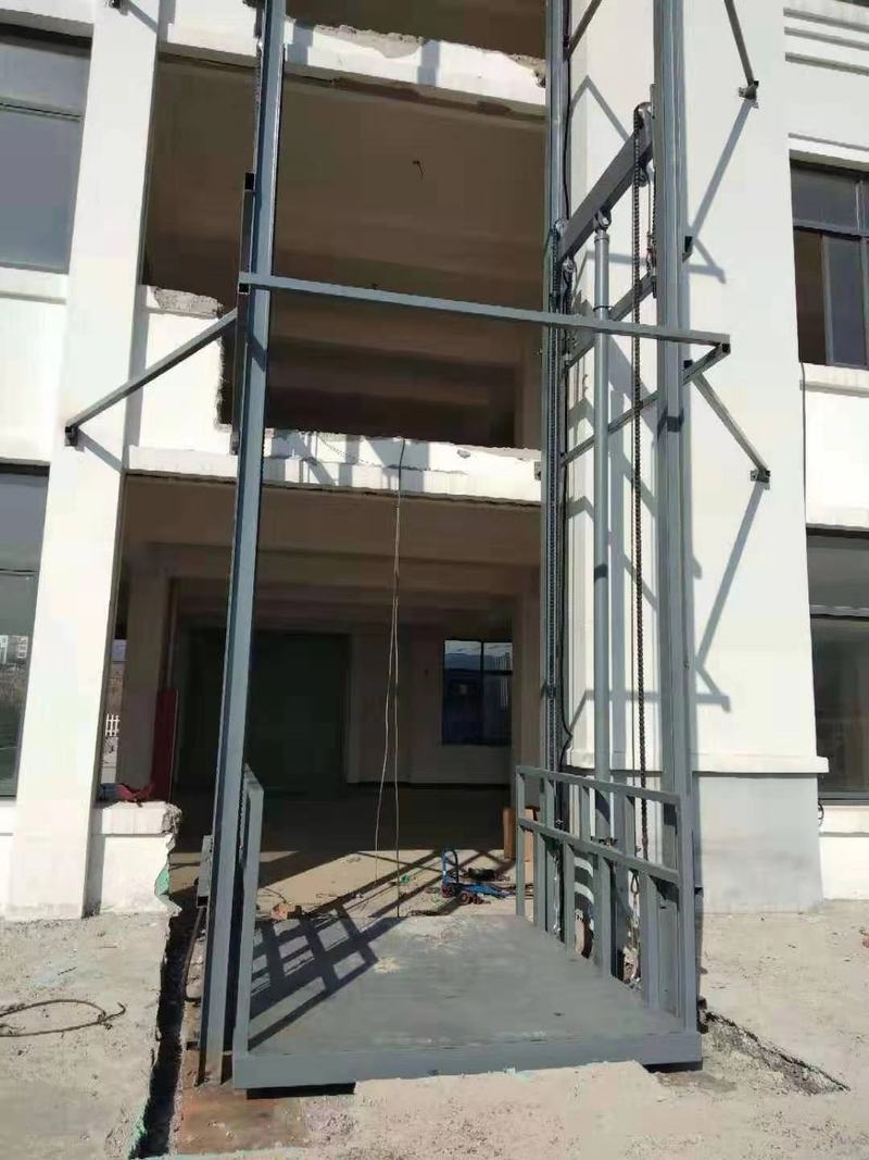 和田室外简易货梯