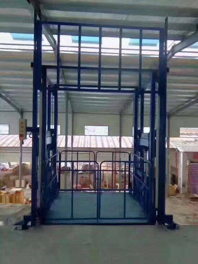 和田简易货梯
